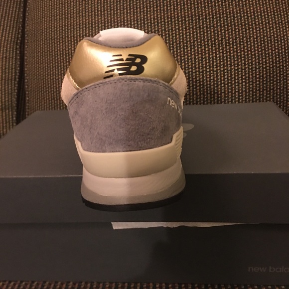 New Balance 996 - Picture 4 of 6